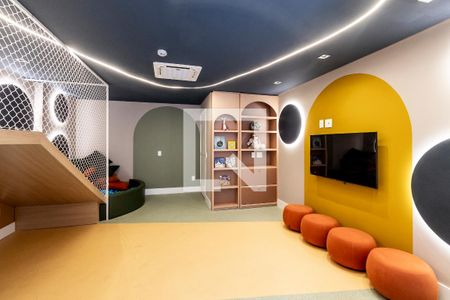 Apartamento à venda com 27m², 1 quarto e sem vaga Apartamento à venda com 27m², 1 quarto e sem vagaBrinquedoteca