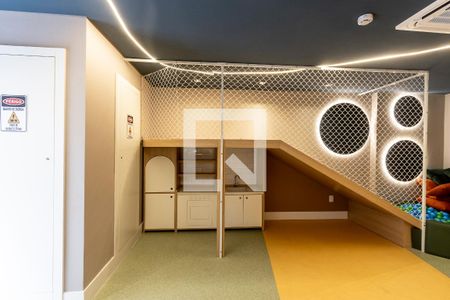 Apartamento à venda com 27m², 1 quarto e sem vaga Apartamento à venda com 27m², 1 quarto e sem vagaBrinquedoteca