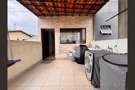 Casa à venda com 266m², 3 quartos e 5 vagas Casa à venda com 266m², 3 quartos e 5 vagasLavanderia