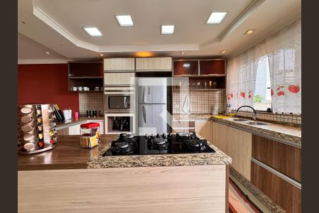 Casa à venda com 266m², 3 quartos e 5 vagas Casa à venda com 266m², 3 quartos e 5 vagasCozinha