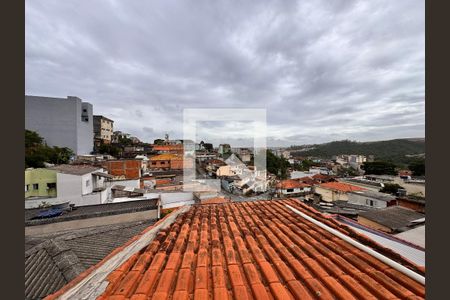 Casa à venda com 266m², 3 quartos e 5 vagas Casa à venda com 266m², 3 quartos e 5 vagasVista do Quarto 2