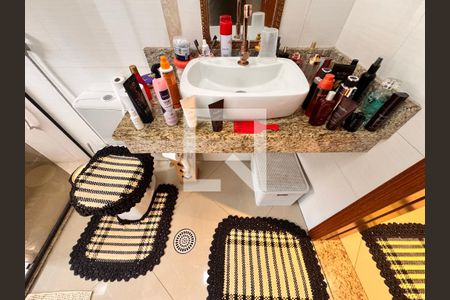 Casa à venda com 266m², 3 quartos e 5 vagas Casa à venda com 266m², 3 quartos e 5 vagasBanheiro da Suíte