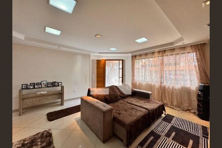 Sala de casa à venda com 3 quartos, 266m² em Vila Guaraciaba, Santo André