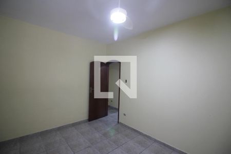 Casa à venda com 256m², 5 quartos e 2 vagasQuarto 1