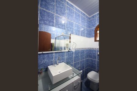 Casa à venda com 256m², 5 quartos e 2 vagasBanheiro Social