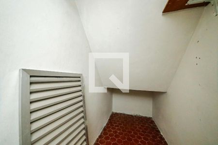 Casa para alugar com 368m², 2 quartos e 1 vaga Casa para alugar com 368m², 2 quartos e 1 vagaDepósito