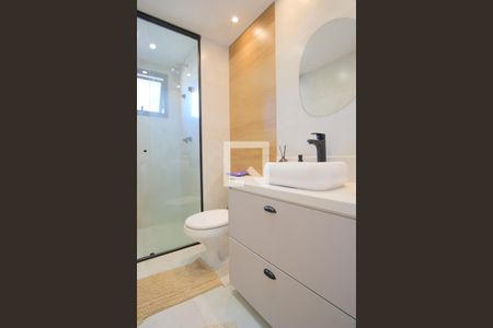 Apartamento à venda com 89m², 2 quartos e 2 vagasBanheiro da Suíte 1