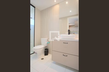 Apartamento à venda com 89m², 2 quartos e 2 vagasBanheiro da Suíte 2