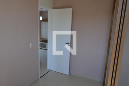 Quarto 1 de apartamento para alugar com 2 quartos, 50m² em Taquara, Rio de Janeiro