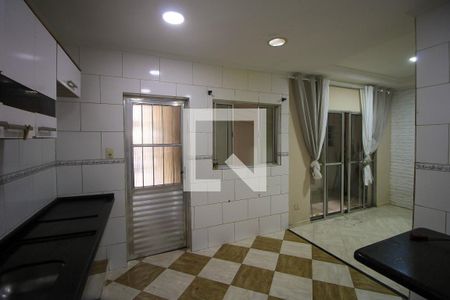 Casa para alugar com 45m², 2 quartos e sem vaga Casa para alugar com 45m², 2 quartos e sem vagaCozinha