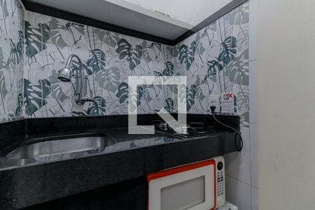 Cozinha  de kitnet/studio à venda com 1 quarto, 17m² em Copacabana, Rio de Janeiro