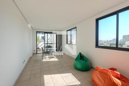 Apartamento para alugar com 37m², 1 quarto e 1 vaga Apartamento para alugar com 37m², 1 quarto e 1 vagaÁrea comum - Salão de festas