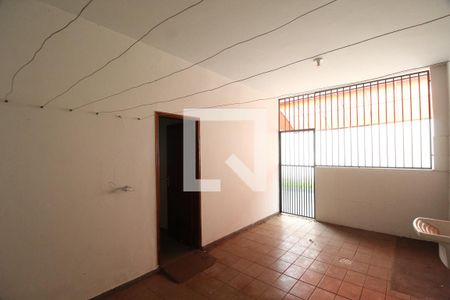 Casa para alugar com 320m², 6 quartos e 1 vagaÁrea de Serviço