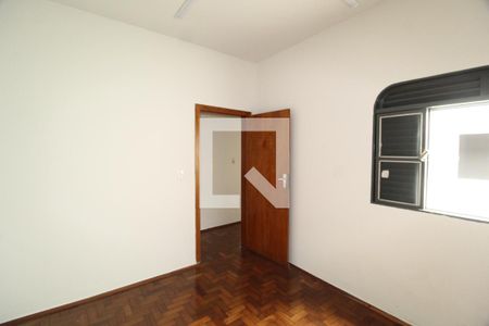 Casa para alugar com 320m², 6 quartos e 1 vagaQuarto 3