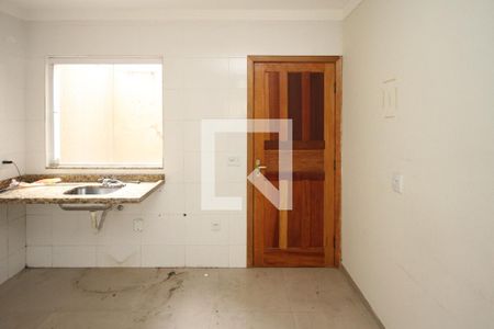 Casa de condomínio à venda com 61m², 2 quartos e 1 vaga Casa de condomínio à venda com 61m², 2 quartos e 1 vagaCozinha