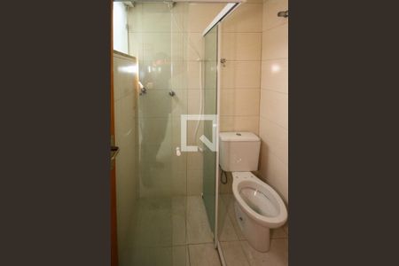 Casa de condomínio à venda com 61m², 2 quartos e 1 vaga Casa de condomínio à venda com 61m², 2 quartos e 1 vagaBanheiro da Suíte