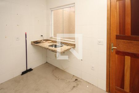 Casa de condomínio à venda com 61m², 2 quartos e 1 vaga Casa de condomínio à venda com 61m², 2 quartos e 1 vagaCozinha