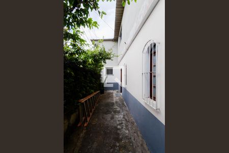 Casa para alugar com 85m², 2 quartos e 3 vagasCorredor Lateral