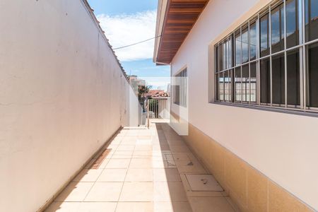 Casa de condomínio para alugar com 70m², 2 quartos e 1 vaga Casa de condomínio para alugar com 70m², 2 quartos e 1 vagaCorredor Lateral