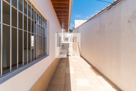 Casa de condomínio para alugar com 70m², 2 quartos e 1 vaga Casa de condomínio para alugar com 70m², 2 quartos e 1 vagaCorredor Lateral