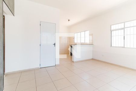 Sala de casa de condomínio para alugar com 2 quartos, 70m² em Parque Santana, Mogi das Cruzes