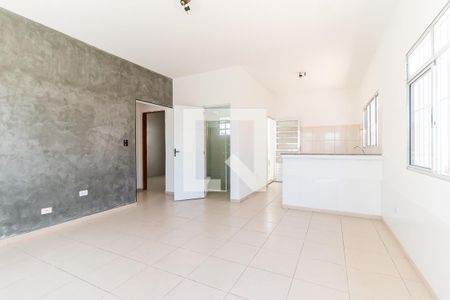 Sala de casa de condomínio para alugar com 2 quartos, 70m² em Parque Santana, Mogi das Cruzes