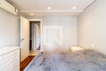 Quarto 1 de apartamento à venda com 4 quartos, 257m² em Cerqueira César, São Paulo