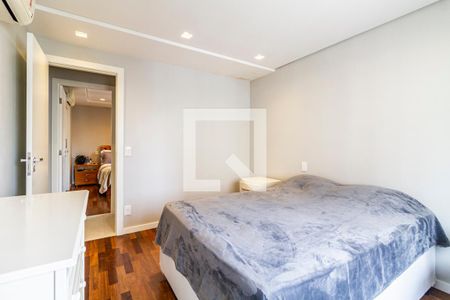 Quarto 1 de apartamento à venda com 4 quartos, 257m² em Cerqueira César, São Paulo