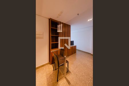 Sala de kitnet/studio à venda com 1 quarto, 34m² em Estoril, Belo Horizonte