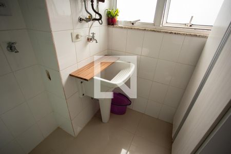Apartamento à venda com 57m², 2 quartos e 2 vagas Apartamento à venda com 57m², 2 quartos e 2 vagasÁREA DE SERVIÇO