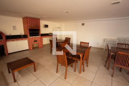 Apartamento à venda com 57m², 2 quartos e 2 vagas Apartamento à venda com 57m², 2 quartos e 2 vagasÁREA COMUM- CHURRASQUEIRA