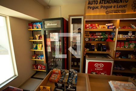 Apartamento à venda com 57m², 2 quartos e 2 vagas Apartamento à venda com 57m², 2 quartos e 2 vagasMINI MERCADO