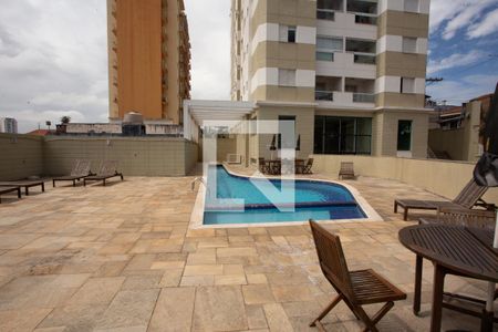 Apartamento à venda com 57m², 2 quartos e 2 vagas Apartamento à venda com 57m², 2 quartos e 2 vagasÁREA COMUM- PISCINA