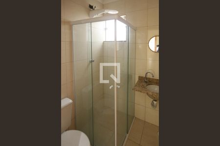 Casa de condomínio para alugar com 53m², 3 quartos e 1 vaga Casa de condomínio para alugar com 53m², 3 quartos e 1 vagaBanheiro Social