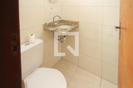 Casa de condomínio para alugar com 53m², 3 quartos e 1 vaga Casa de condomínio para alugar com 53m², 3 quartos e 1 vagaBanheiro da Suíte