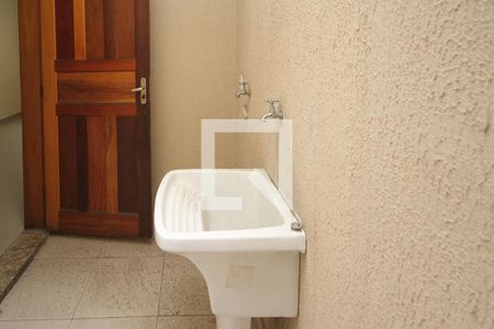 Casa de condomínio para alugar com 53m², 3 quartos e 1 vaga Casa de condomínio para alugar com 53m², 3 quartos e 1 vagaÁrea de Serviço