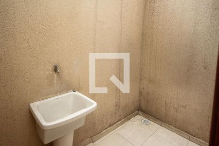 Casa de condomínio para alugar com 53m², 3 quartos e 1 vaga Casa de condomínio para alugar com 53m², 3 quartos e 1 vagaÁrea de Serviço