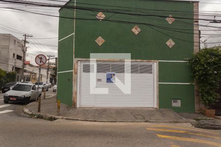 Casa à venda com 297m², 3 quartos e 3 vagasFachada