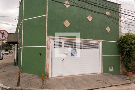 Casa à venda com 297m², 3 quartos e 3 vagasFachada