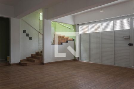 Casa à venda com 297m², 3 quartos e 3 vagasGaragem