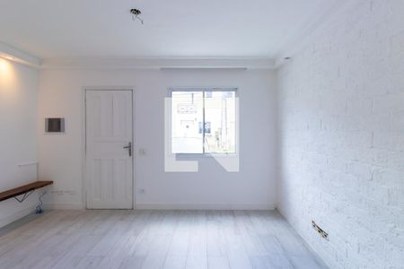 Sala de casa de condomínio para alugar com 2 quartos, 70m² em Jardim Barbacena, Cotia