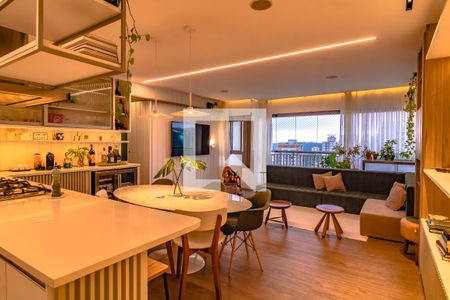 Sala de apartamento à venda com 2 quartos, 84m² em Vila Guarani, São Paulo