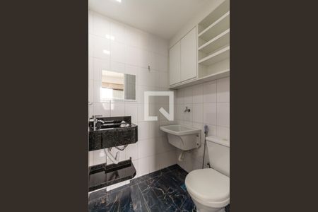 Apartamento para alugar com 27m², 1 quarto e 1 vaga Apartamento para alugar com 27m², 1 quarto e 1 vagaBanheiro da Suíte