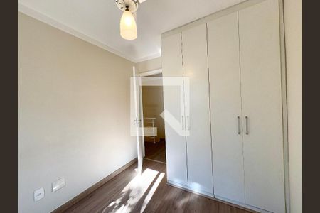 Casa de condomínio à venda com 126m², 3 quartos e 2 vagasQuarto 2