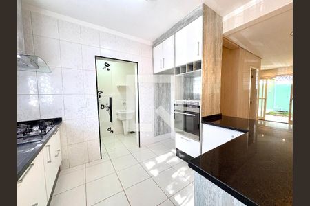 Casa de condomínio à venda com 126m², 3 quartos e 2 vagasCozinha