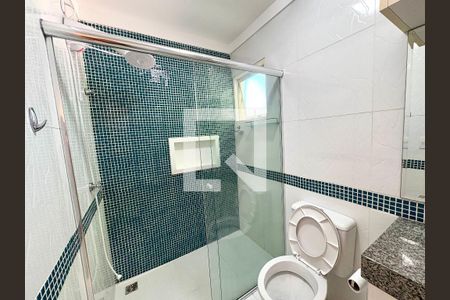 Casa de condomínio à venda com 126m², 3 quartos e 2 vagasBanheiro da Suíte