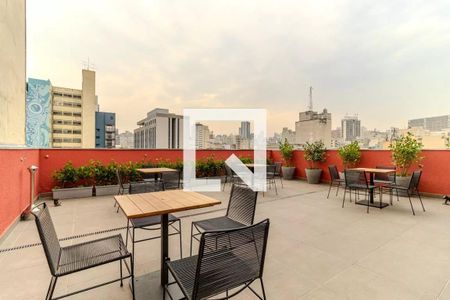 Studio à venda com 26m², 1 quarto e sem vaga Studio à venda com 26m², 1 quarto e sem vagaÁrea comum - Churrasqueira