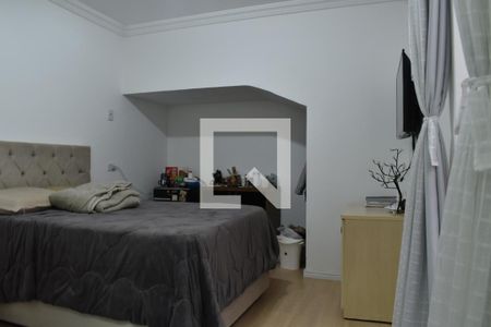 Casa para alugar com 300m², 4 quartos e 5 vagas Casa para alugar com 300m², 4 quartos e 5 vagasSuíte 2