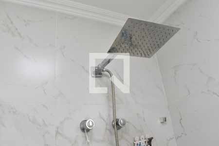 Casa para alugar com 300m², 4 quartos e 5 vagas Casa para alugar com 300m², 4 quartos e 5 vagasBanheiro 2 da Suíte 4