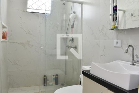 Casa para alugar com 300m², 4 quartos e 5 vagas Casa para alugar com 300m², 4 quartos e 5 vagasBanheiro 1 da Suíte 4